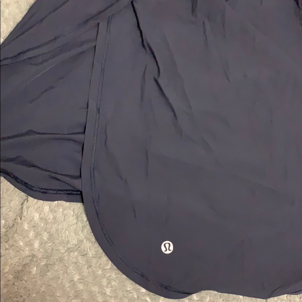 Lululemon mesh top - Picture 3 of 3